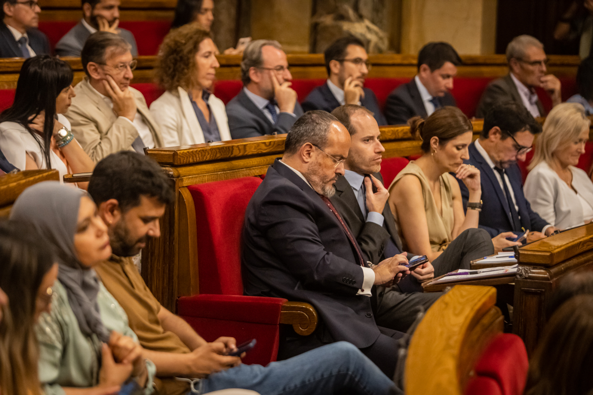 El PPC reclama reducir drásticamente los 368 entes públicos que tiene la Generalitat